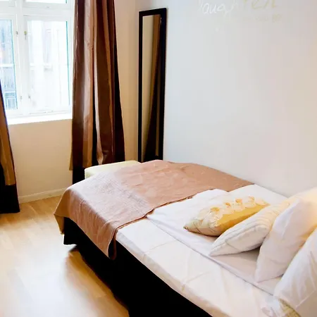 Hotell Basic 2*