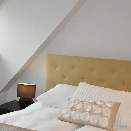 Basic Hotell 2*